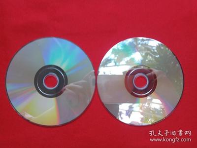 《叛逆的鲁鲁修:Code Geass 反叛的鲁路修、コードギアス 反逆のルルーシュ》1+2季日本动画片2DVD光碟、光盘、专辑、唱片、影碟2碟片1盒装2006年(安徽音像出版社,日本日升动画制作的Code Geass动画系列)